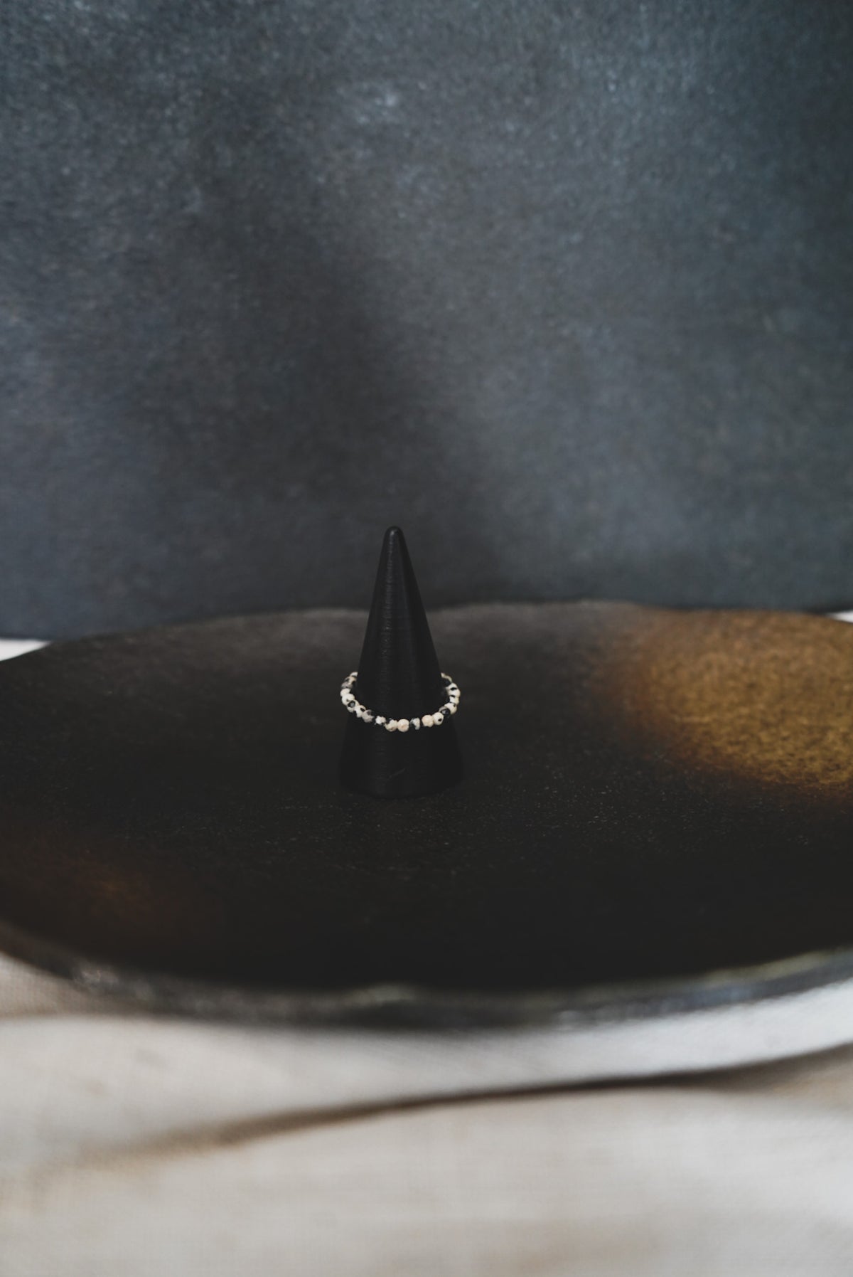 Ring aus echten Edelsteinen - Dalmatiner Jaspis